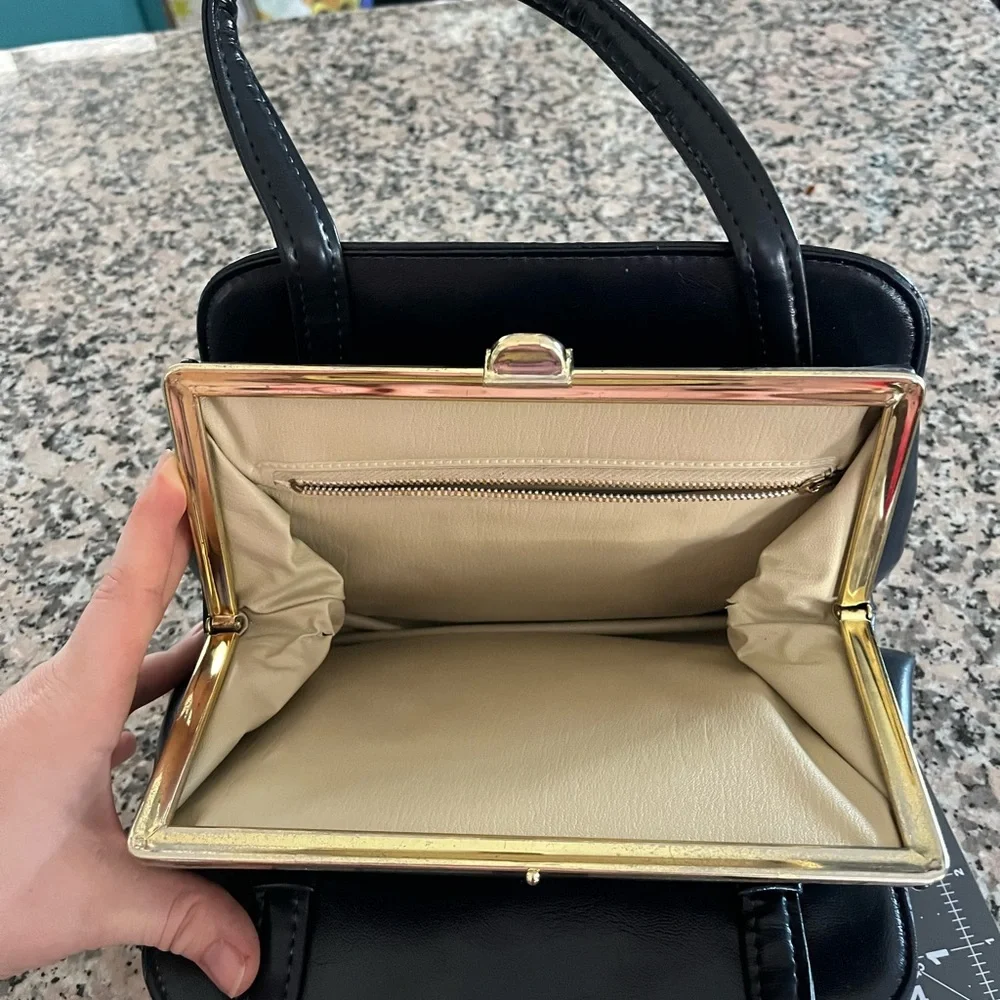 Vintage navy handbag - Picture 3 of 3